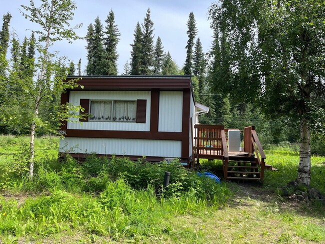 Pet friendly trailer in North Pole - Pet friendly trailer in North Pole House