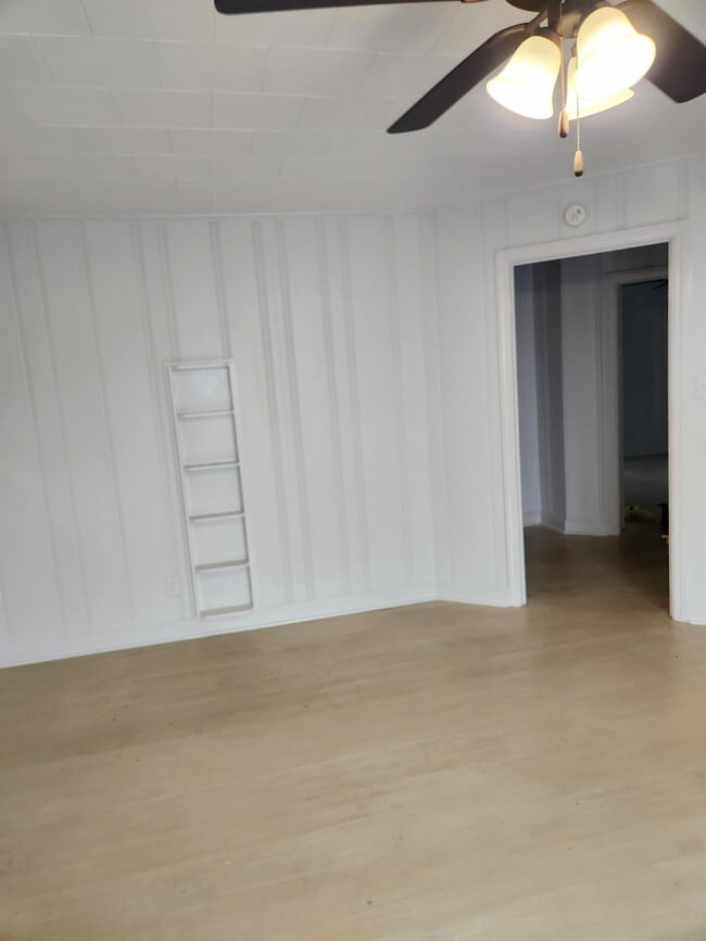 151 S Green St Unit 4