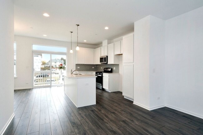 Photo - 202 Timberleaf Cir