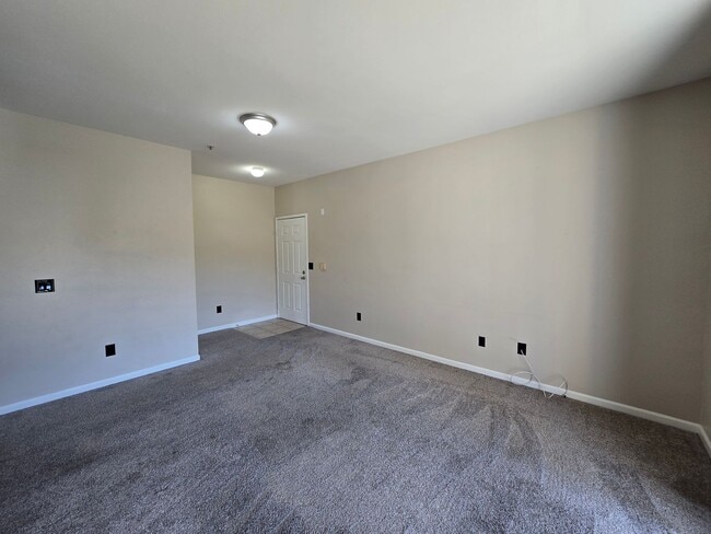 Photo - CANYON CREST CONDO