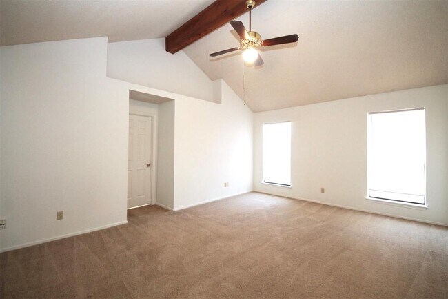 Photo - 6503 Heron Dr