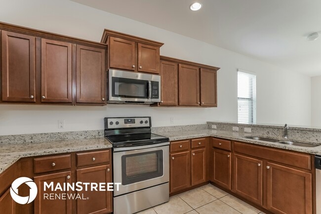 Photo - 945 SW 6th Pl