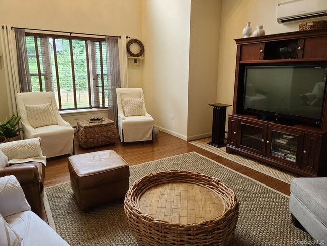 Photo - 11 Beacham Rd