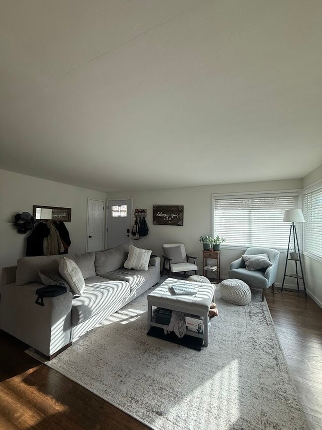 Photo - 8191 Raleigh Pl