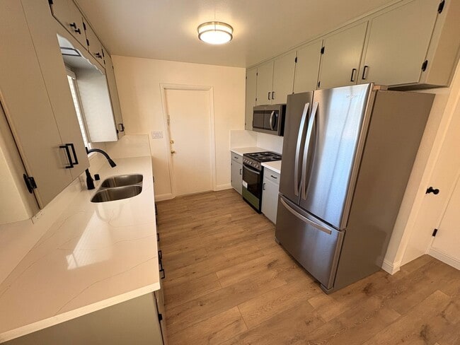 Photo - 0817 Unidad 1608