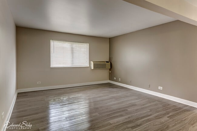 Wauconda Park Apartments