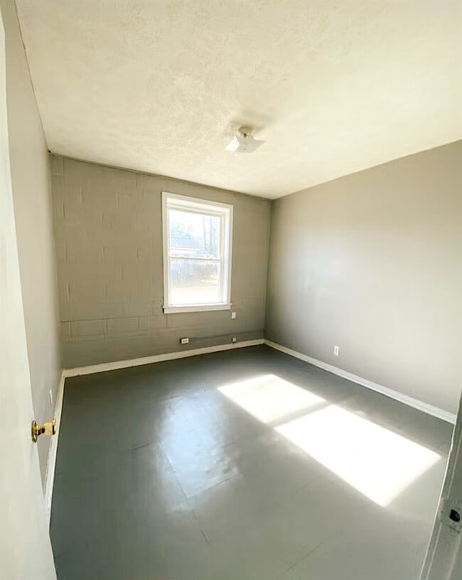 Photo - 110 S 21st St Unit 3