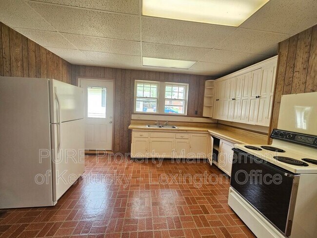 Photo - 643 Cane Run St Unit 1