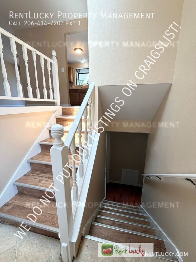 Photo - 2516 S 284th St