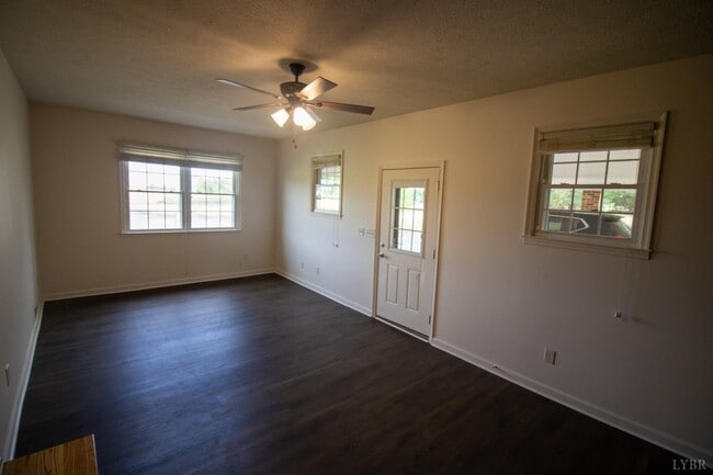 Photo - 1777 Clover Rd
