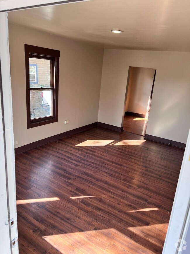Building Photo - 3411 Market St Rental