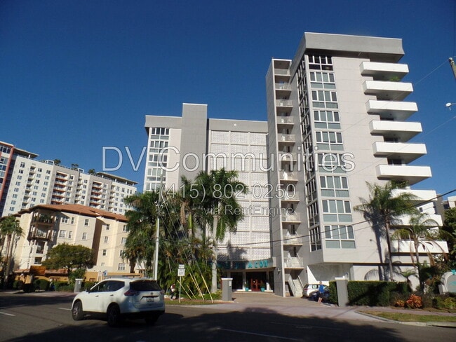Photo - 470 3rd St S