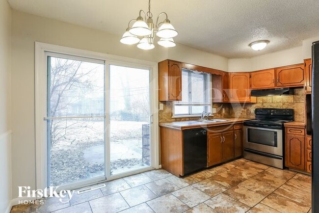 Photo - 8008 E 93rd St