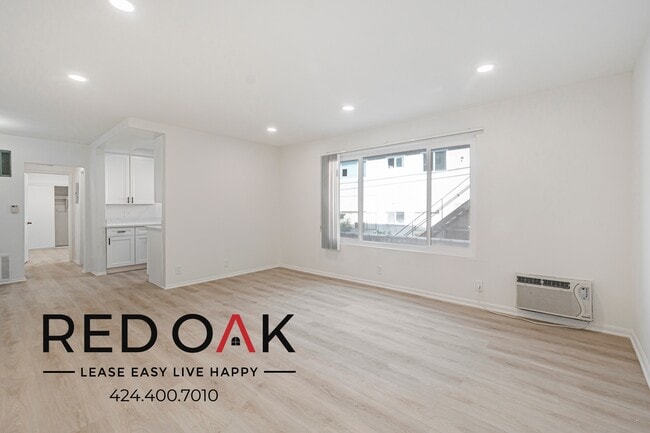 Building Photo - 812 Westbourne Dr Unit 5 Rental