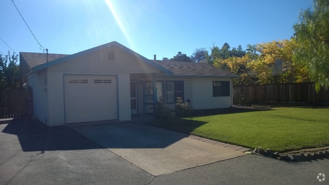 Building Photo - 20790 Fargo Dr Rental