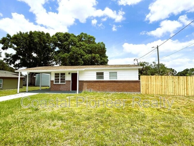 Photo - 8310 Croton Ave