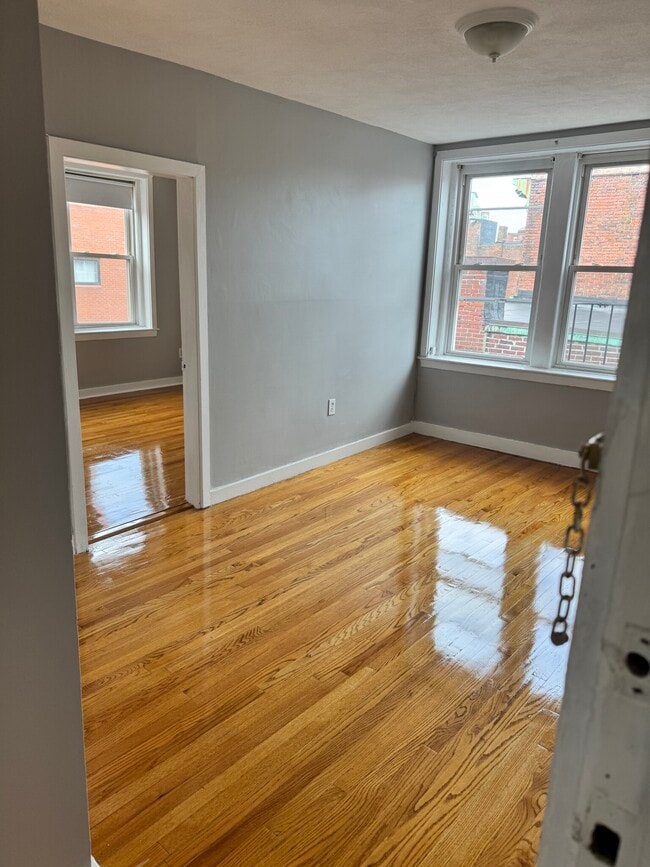 Photo - 145 Endicott St Unit 10