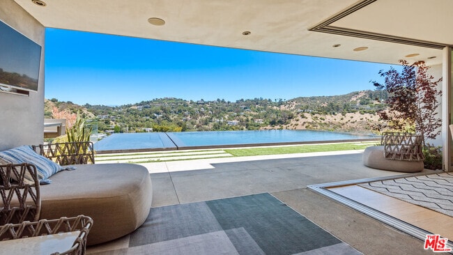 Building Photo - 7551 Hermes Dr Rental