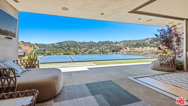 Building Photo - 7551 Hermes Dr Rental