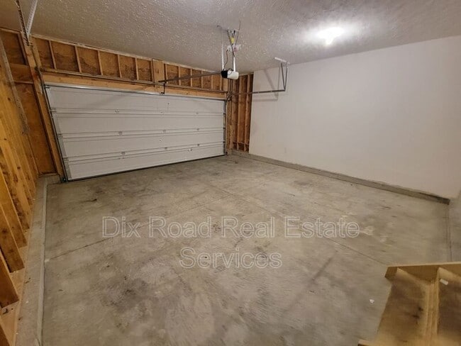Photo - 2520 Foxcove Ct