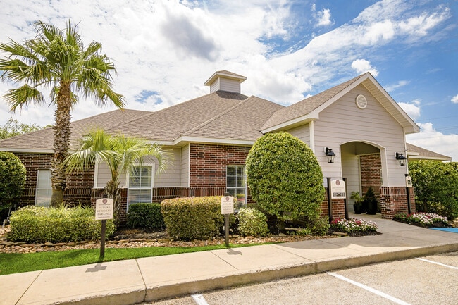 Photo - Woodland Pines