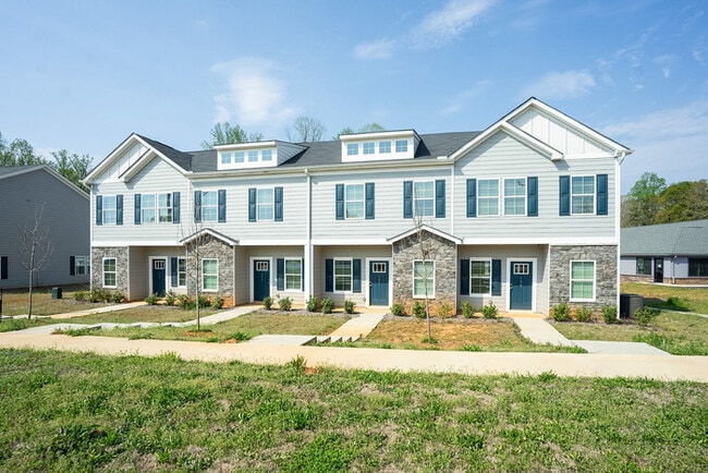 Building Photo - 804 S Mechanic St