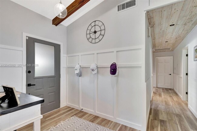 Photo - 83 83rd Way N