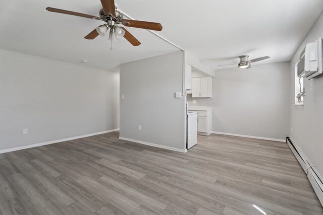 Photo - Rosedale Court Apartments