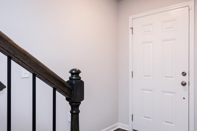 Photo - 1106 Shoreside Dr