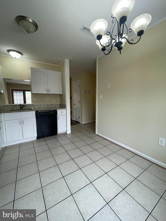 Photo - 405 Windsor Ridge Ct