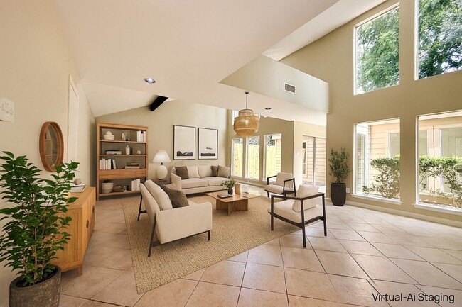 Building Photo - 11530 Bellerive Dr Rental