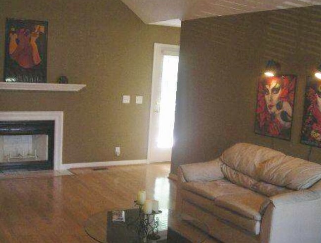 4156 Pleasant Colony Dr