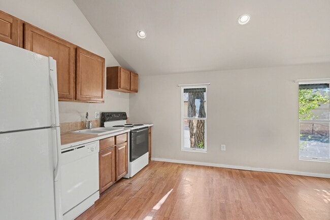 Photo - 3602 W Colorado Ave Unit 1/2