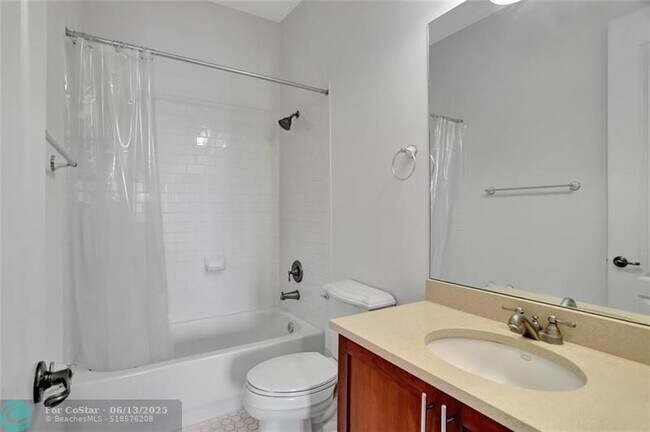 Photo - 1345 SW 4th Ct