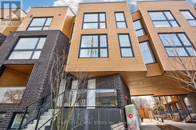 Photo - 35 Birchcliff Ave