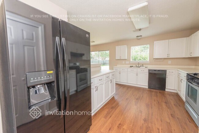 Photo - 6427 Founding Dr