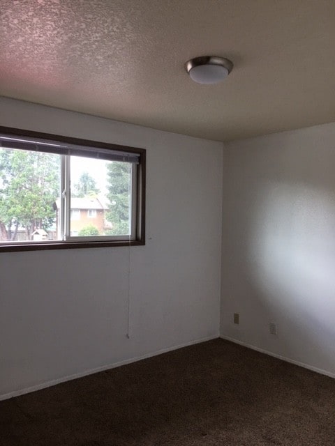 Photo - Riverside Apartments