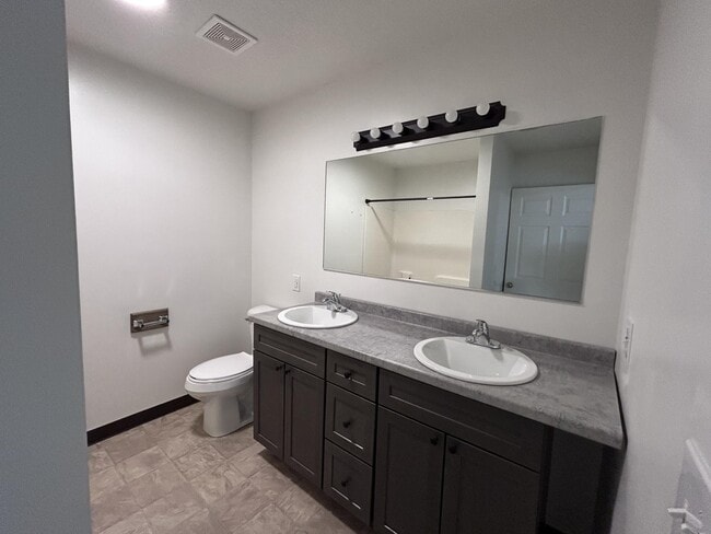 Photo - 47 Driftwood Cir