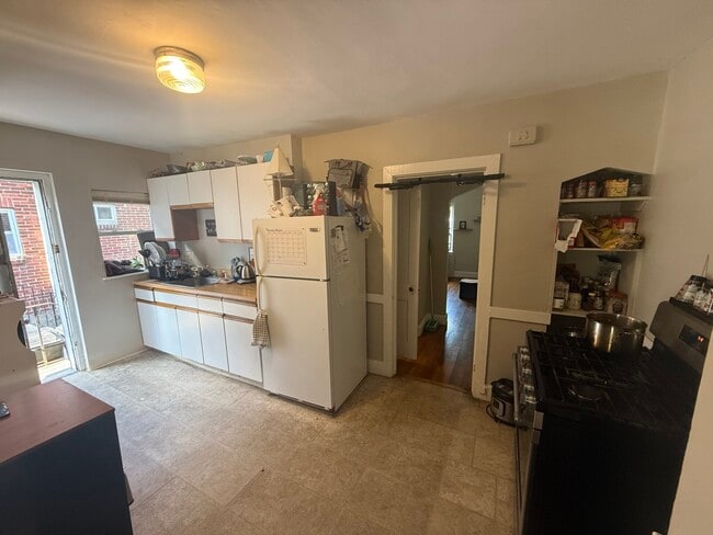 Photo - 20 Brock St Unit 2