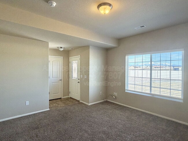 Photo - 7506 Red Creek View