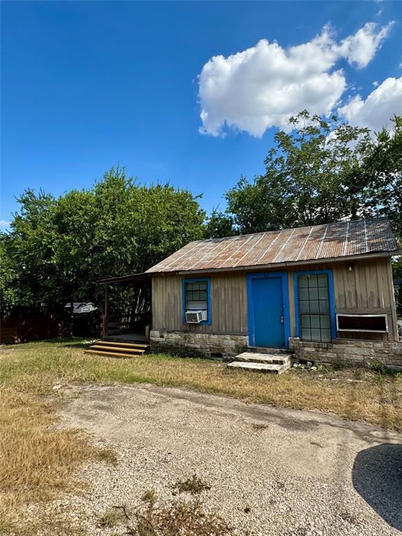 Building Photo - 820 Neches St Rental