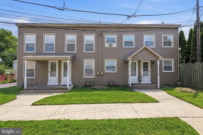 Photo - 2-8 Corliss Ave Unit 2 Corliss