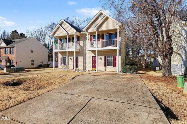 Photo - 233 Woodson Dr