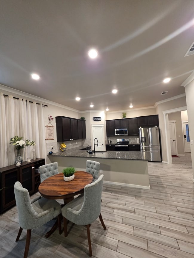 9031 Antelope Ave