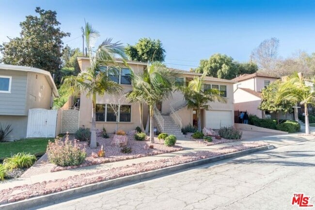 Photo - 5667 Heatherdale Dr