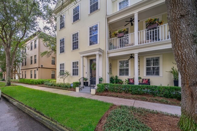 Building Photo - Baldwin Park Townhouse