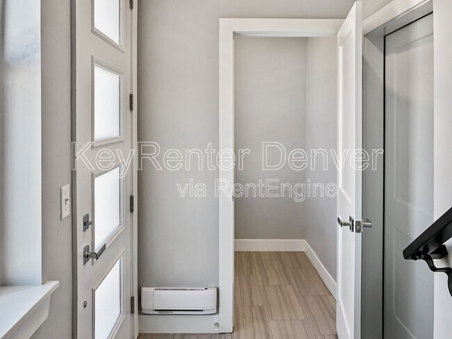 Photo - 3348 W 17th Ave