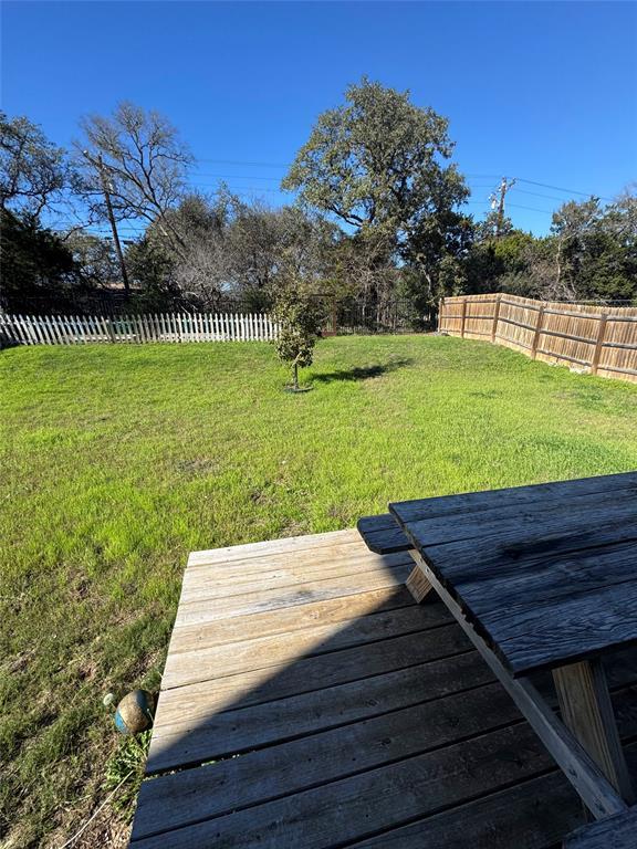 Photo - 341 Mary Max Cir