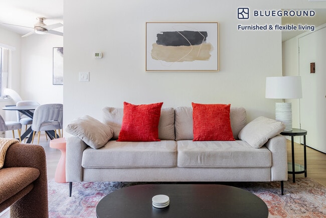 Photo - 2721 Midtown Ct Unidad SI FL2-ID1865