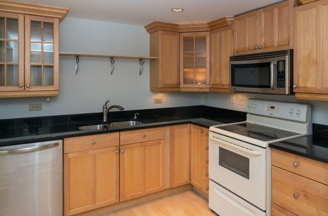 Photo - 7320 Dixon St Unit 303